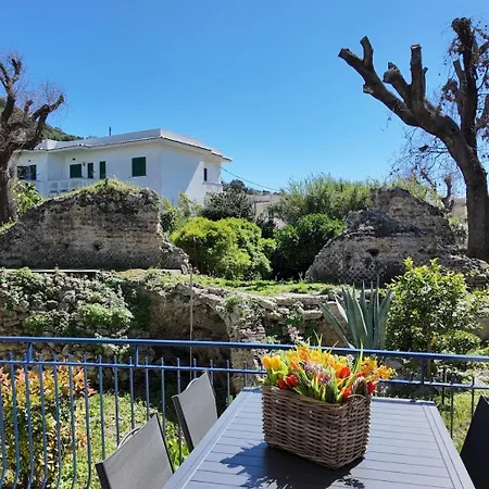 Casa Tilde Miseno 公寓 *